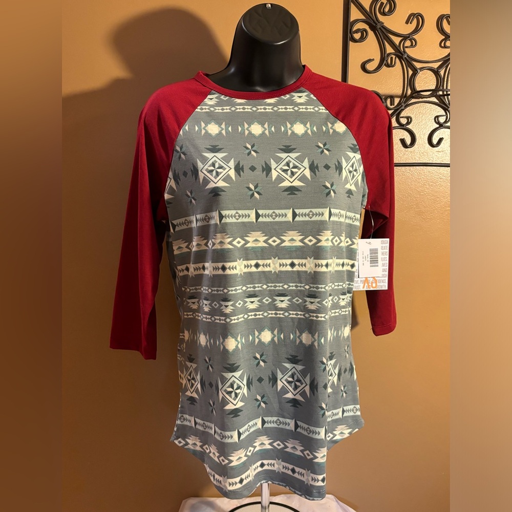 Lularoe Randy Baseball Tee XS